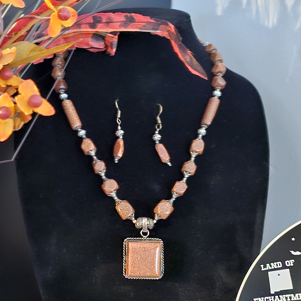 Sunstone Necklace Set - Inspire good nature and an enjoyment of life